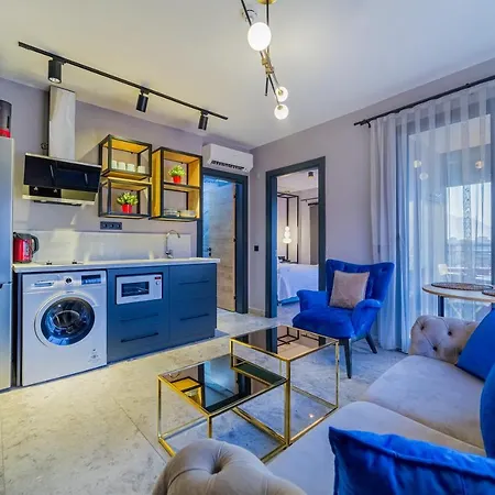 شقة فندقية Aria Riva 4*