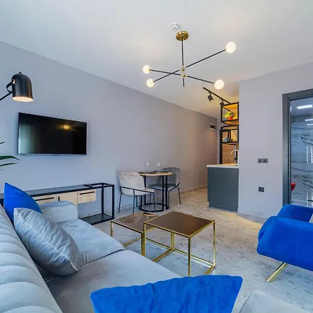 Aria Riva 4*