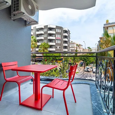 Aria Riva Aparthotel *